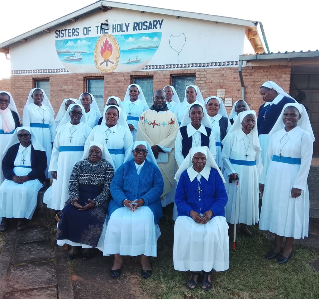 sisters prepare for mini-chapter